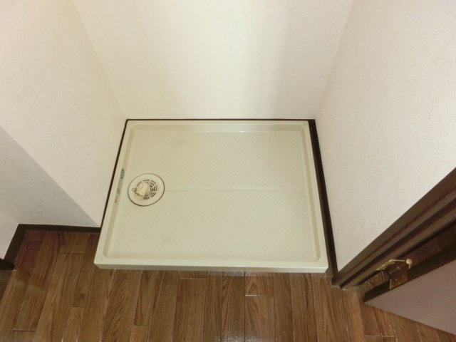 洗面設備　※画像は同一間取りの別の部屋(406号室)のものになります。