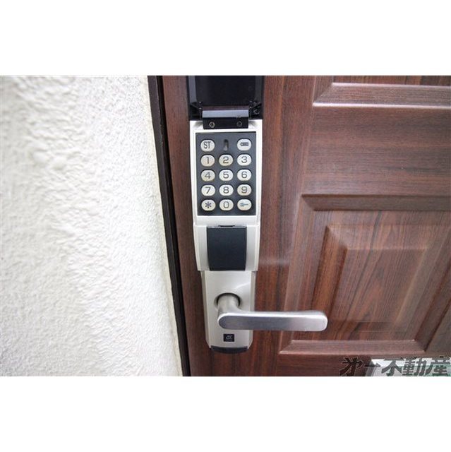 その他設備　電子ロック