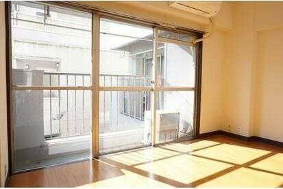 居室・リビング　※別号室参考写真です※