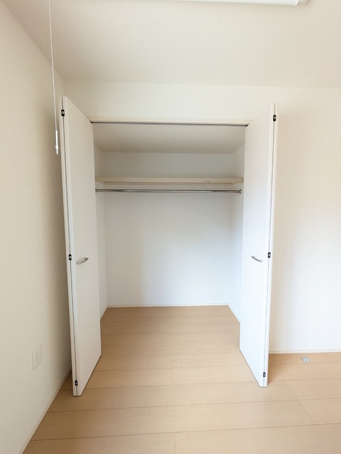 収納　洋室のクローゼット