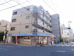 コンビニ　ローソン常盤台4丁目店（コンビニ）まで350m