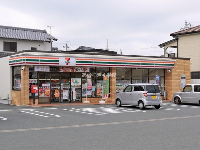コンビニ　セブンイレブン浜松龍禅寺町店（コンビニ）まで300m