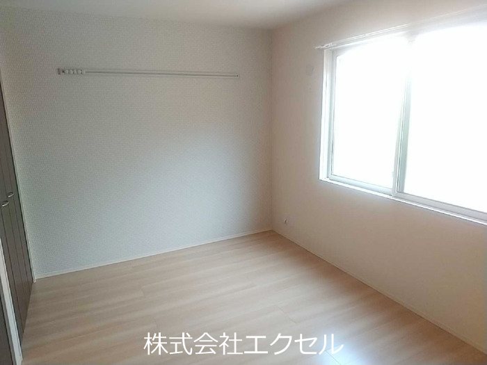 その他部屋・スペース　フローリングの室内です。