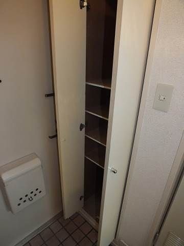 収納　※別タイプの参考画像になります。
