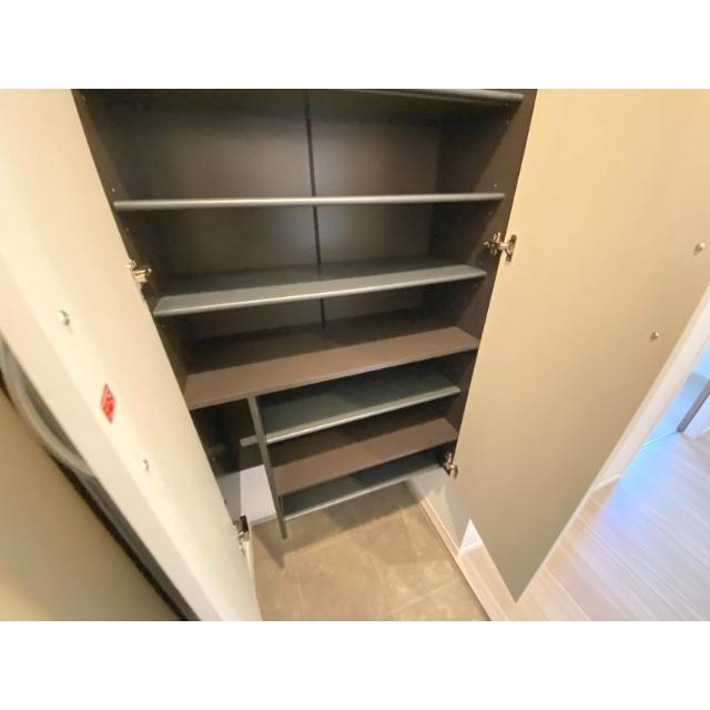 収納　玄関を綺麗に保てます。