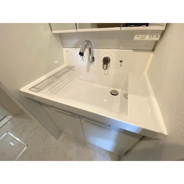 洗面設備　外出から帰ったらうがい・手洗いを。