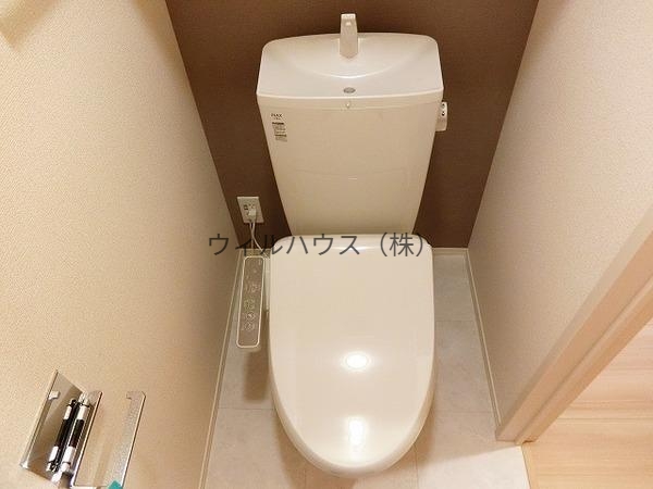 トイレ　ウォシュレット！