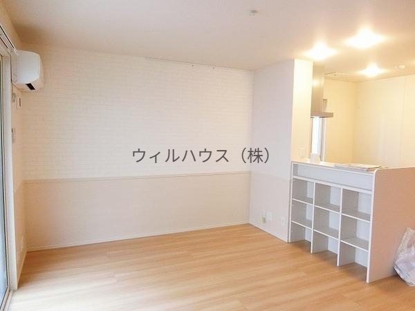 居室・リビング　人気のカウンターキッチン！