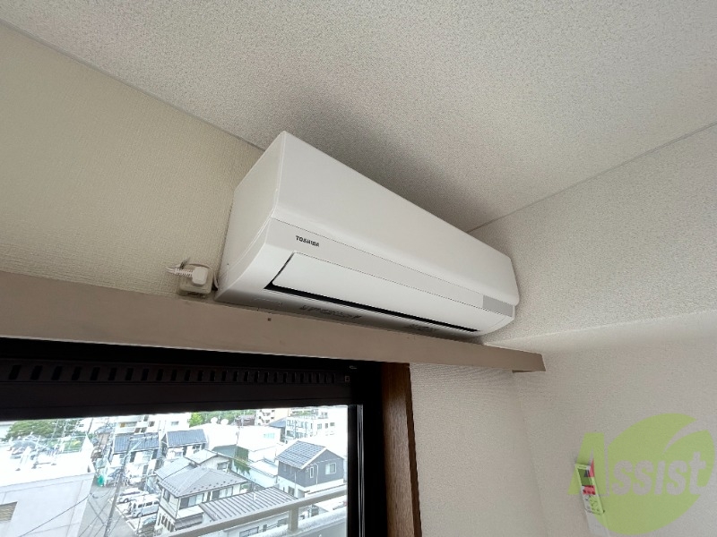 その他　エアコン設置済みで寒暖対策も安心ですね。