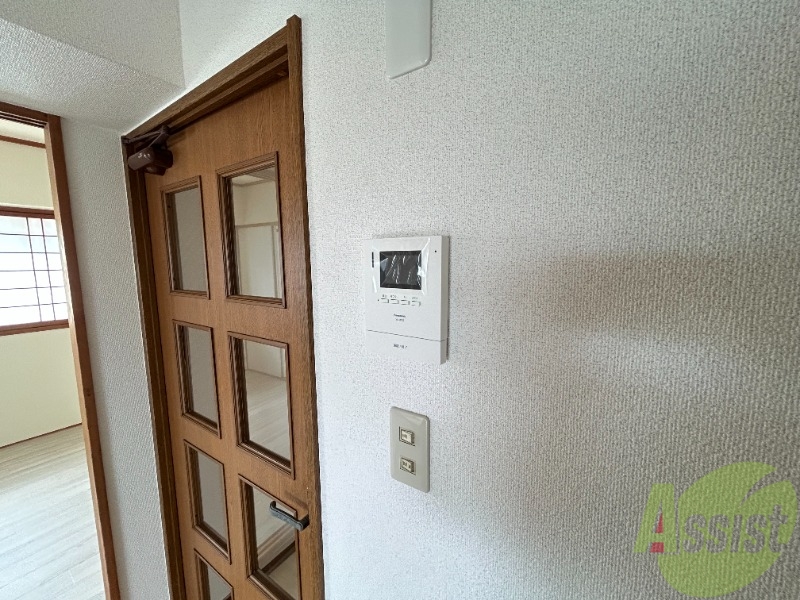 その他設備　モニターホンで来客時顔が確認できますよ。