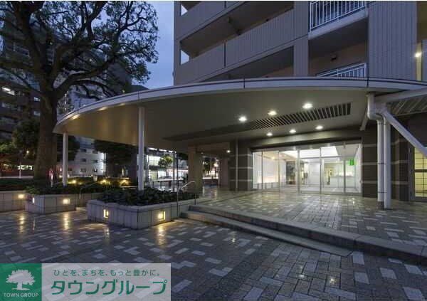 エントランス　タウンハウジングレジデンス事業部　恵比寿店・赤坂店までお問…