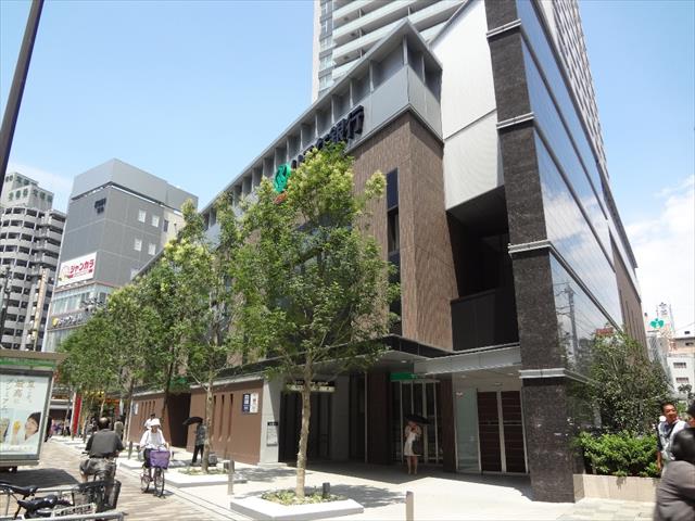 銀行　りそな銀行（銀行）まで200m
