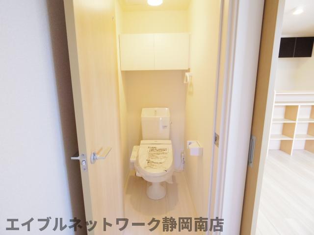 トイレ　トイレもきれいです