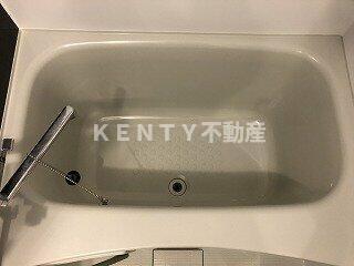 バス・シャワールーム　ゆったり過ごせるお風呂です