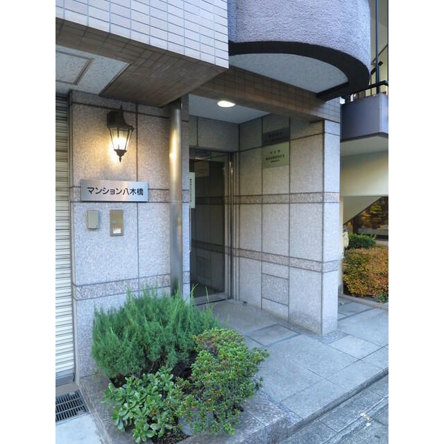 エントランス　■オートロック