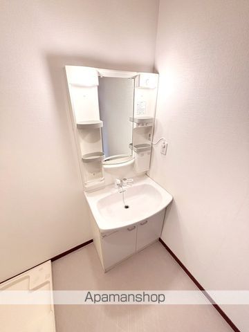 ＪＲ東海道本線 浜松駅 バス乗車時間：42分 最寄りバス停で下車 徒歩2分 2階建 築19年の内装写真