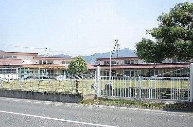 幼稚園・保育園　一宮保育園（幼稚園・保育園）まで550m