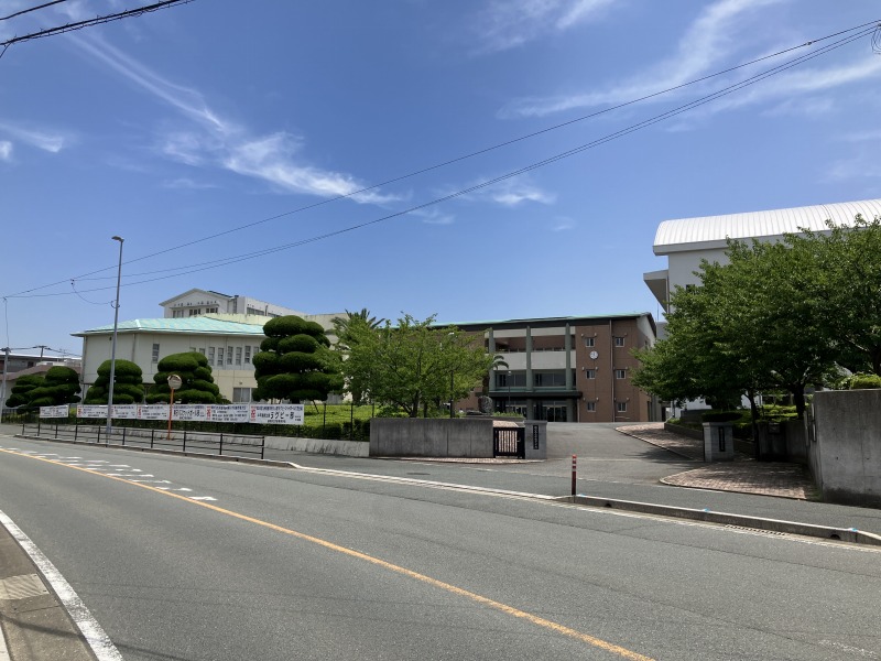 高校・高専　福岡県立宗像高校（高校・高専）まで1087m