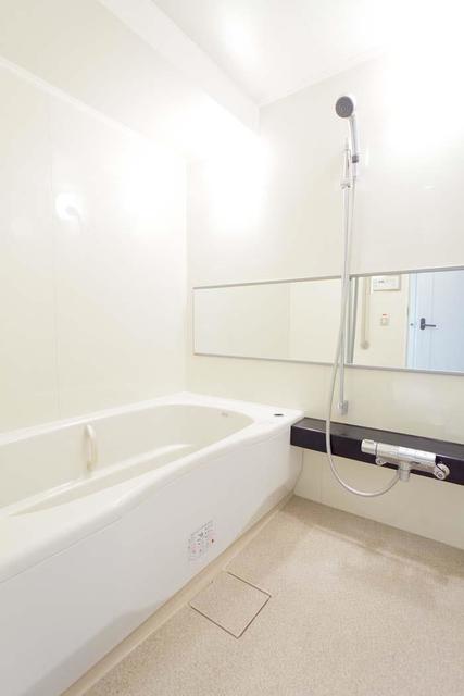 バス・シャワールーム　※写真は同タイプ住戸です。