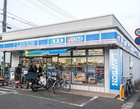 コンビニ　ローソン 世田谷砧五丁目店（コンビニ）まで746m