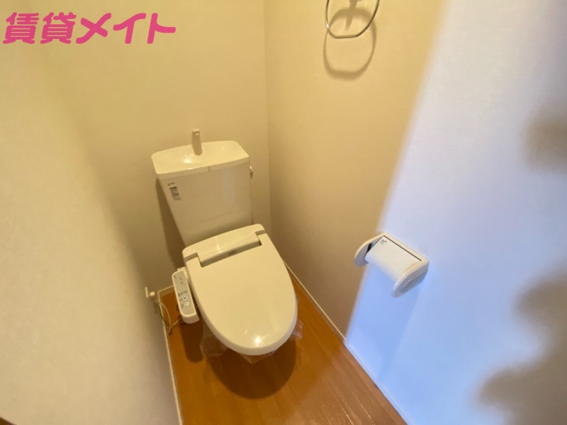 トイレ　同物件別室写真
