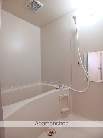 プラドール布施屋IIの風呂写真