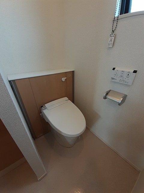 トイレ　図面と現状に相違がある場合には現状を優先