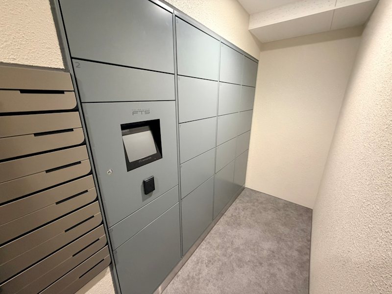 エントランス　便利な宅配BOX★
