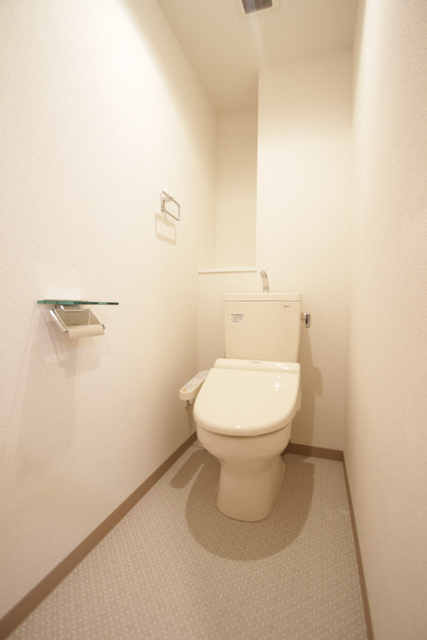 トイレ　※別室の参考写真です。