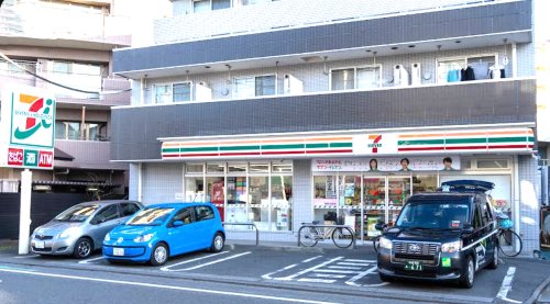 コンビニ　セブンイレブン 世田谷給田中央店（コンビニ）まで207m