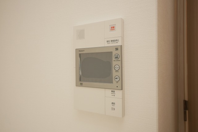 セキュリティ　モニター付きインターホンです
