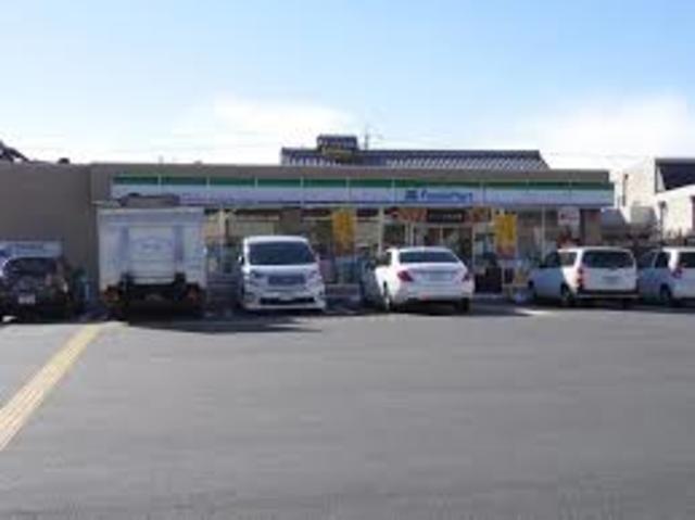 コンビニ　ファミリーマート河原町十条店（コンビニ）まで843m