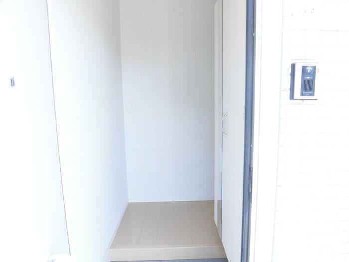 玄関　身だしなみチェックのできるミラー付きシューズボックス♪