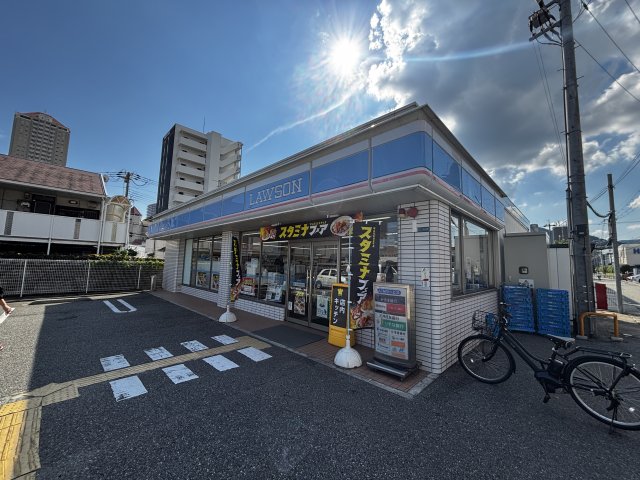 コンビニ　ローソン　宝塚栄町一丁目店（コンビニ）まで69m