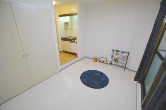 その他部屋・スペース　落ち着いた雰囲気のこのお部屋でゆっくりお休みください。