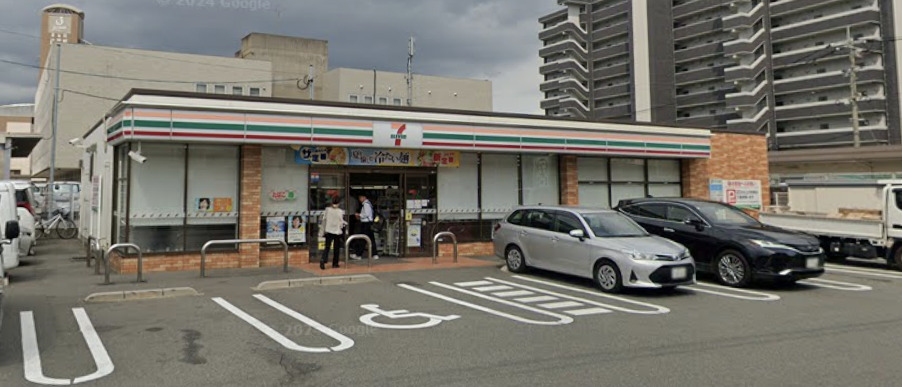 コンビニ　セブンイレブン 博多東比恵2丁目店（コンビニ）まで584m