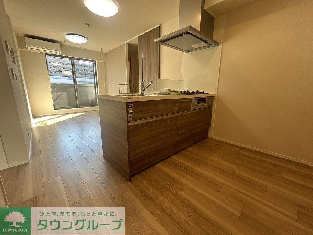 京 Maison IIの居間写真