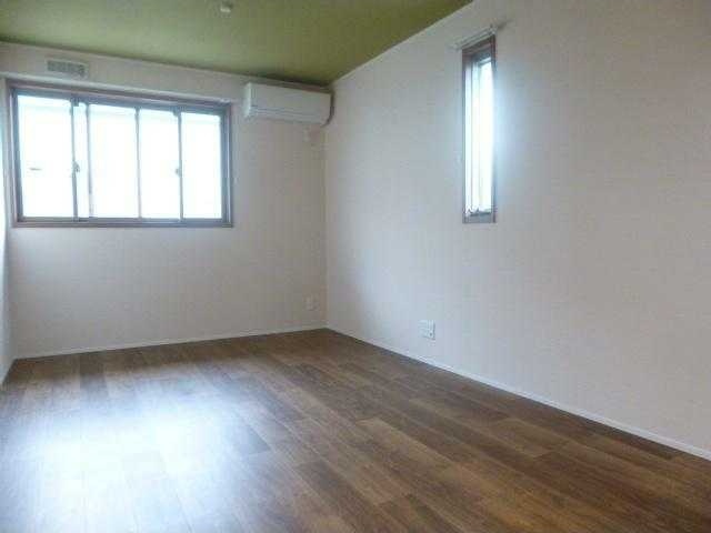 その他部屋・スペース　※同間取り別部屋参考写真（募集部屋は中部屋になります）