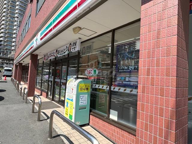 コンビニ　セブンイレブン 横浜子安通2丁目店（コンビニ）まで151m