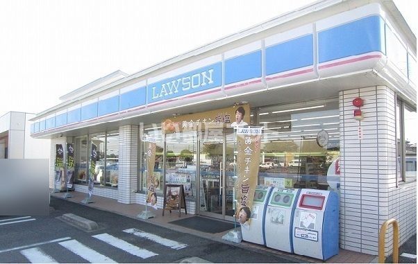 コンビニ　ローソン 東出雲錦新町店（コンビニ）まで296m
