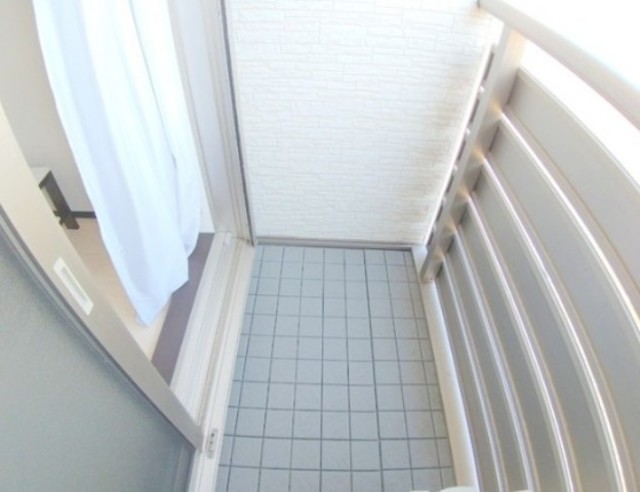 バルコニー　同仕様タイプ