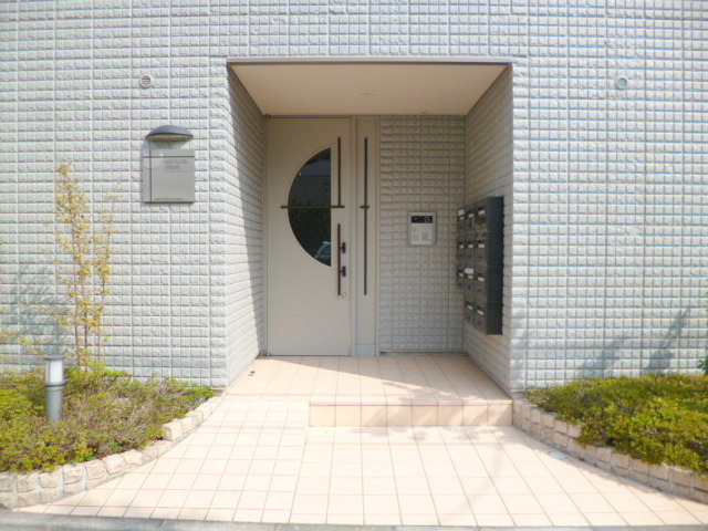 エントランス　★オートロック対応エントランス★