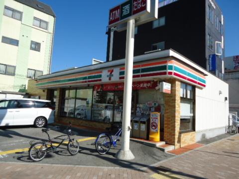 コンビニ　セブンイレブン神戸水木通5丁目店（コンビニ）まで161m