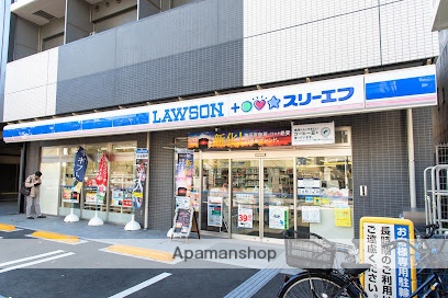 コンビニ　ローソン・スリーエフ墨田横川三丁目店（コンビニ）まで215m