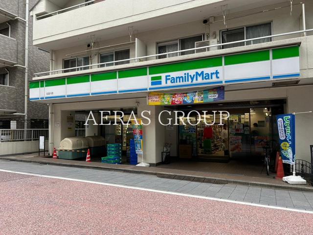 コンビニ　ファミリーマート 北品川店（コンビニ）まで214m