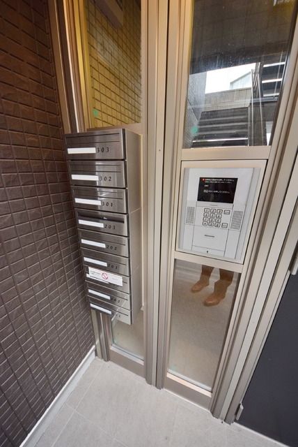 その他共有部分　安心ＴＶモニター付オートロック完備