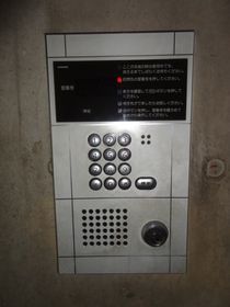 セキュリティ　☆安心のオートロック☆