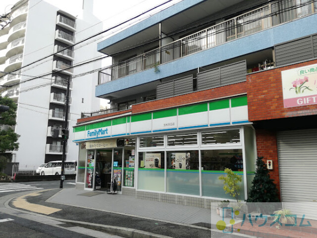コンビニ　ファミリーマート　茨木天王店（コンビニ）まで550m