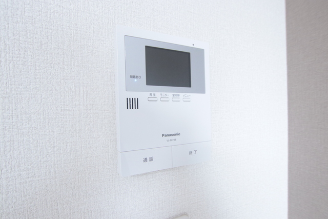 セキュリティ　訪問者を確認できるＴＶモニターホン♪