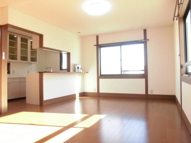 居室・リビング　タウンハウジング仙川店まで♪